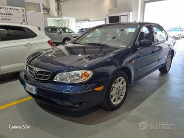 NISSAN Maxima QX 2.0 V6 24V