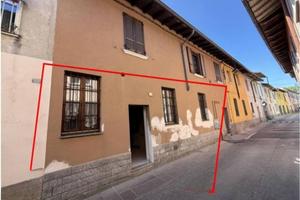 Immobile in asta di 61 m² con 2 locali a Cassano d