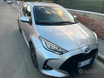 Yaris  trend  hibrid