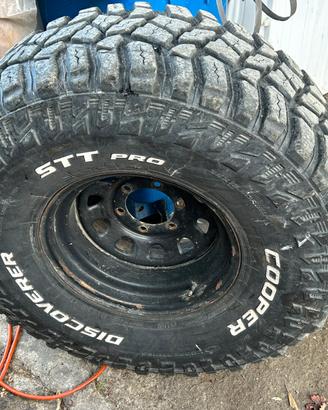 Cerche e Gomme 35-12,50-15 sst pro