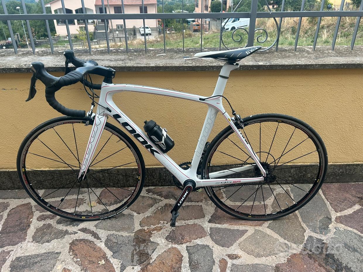 Dura Ace Di2 Look 695 Usata LOOK 695 SR フルDURA-ACE LOOK 695 SR フル