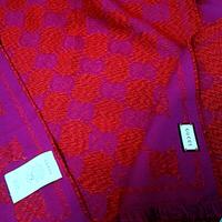 Sciarpa Stola GUCCI Scialle Lana con jacquard GG