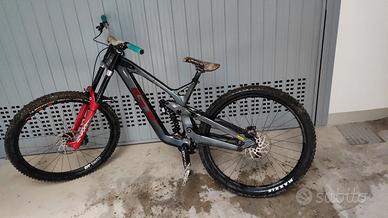 GT Fury 29' Carbon DH