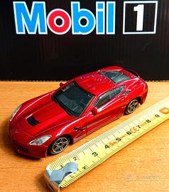 Bburago Chevrolet Corvette Stingray C7 2014 rossa