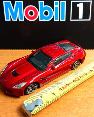Bburago Chevrolet Corvette Stingray C7 2014 rossa
