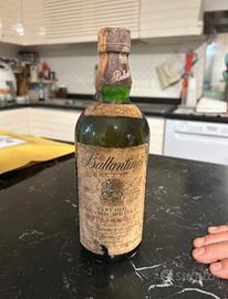 Ballantines whisky aged 30 years