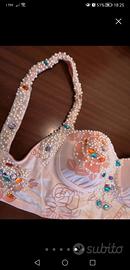 bustino ricamato a mano 