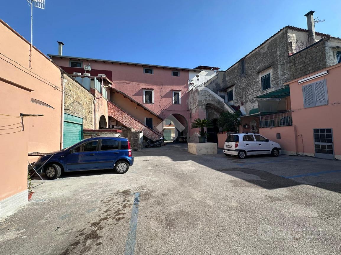 Appartamento – Napoli, Chiaiano, Municipalità 8 - Vista 2