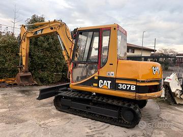 E286 - Escavatore 80 q Caterpillar 307B