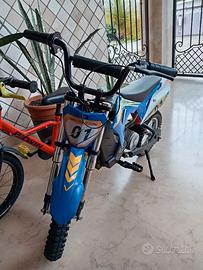 Minimoto elettrica per bambini