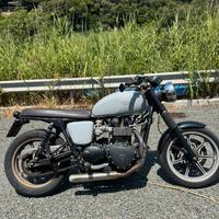 Triumph Bonneville se