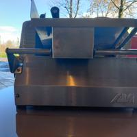 Affettatrice ALA compatta – da banco – compatta