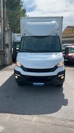 Iveco daily 35-180 con cassa anno 2018