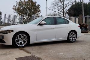 Giulia 2.2  150cv 