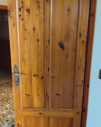 porte in legno massiccio