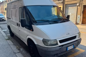 Ford Tranzit