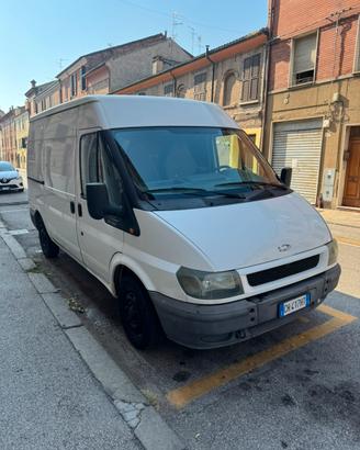 Ford Tranzit