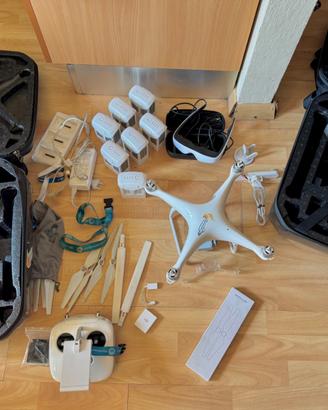 drone DJI Phantom 4 PRO