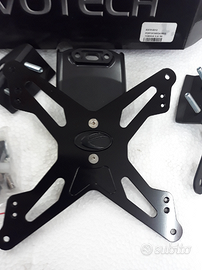 Portatarga Yamaha xj6