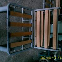 Poltrone a letto complete di braccioli