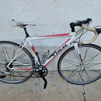 Bici corsa trek