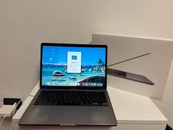 MacBook Pro 2020 16GB RAM 512GB SSD Fattura Apple