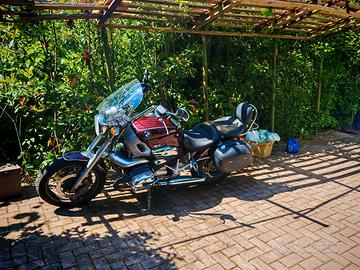 Custom BMW R1200C Classic