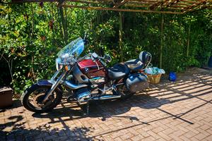 Custom BMW R1200C Classic