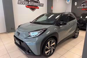 Toyota Aygo X 1.0 VVT-i 72 CV 5 porte Lounge S-CVT