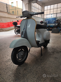 Vespa 50 special iscritta asi