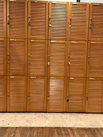 armadietti in stock