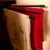 Porta pantaloni estraibile.