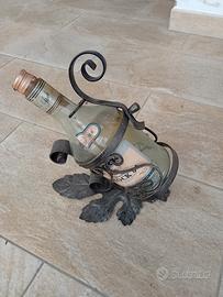 portabottiglia in ferro battuto