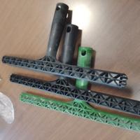 Lavavetri : accessorio da utilizzare per la spugna