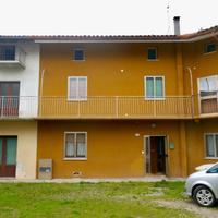 CASA A SCHIERA - pronta e con giardino privato!