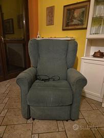 Poltrona Relax Alzapersona Motorizzata