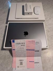 MacBook Air M2  256gb + Magic Mouse