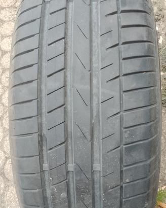 4 pneumatici estivi usati Petlas 235/60 R18