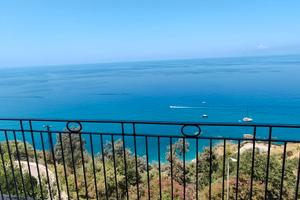 Casa Dolce Casa con vista sulle Isole Eolie