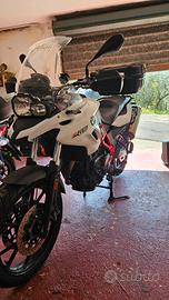 BMW F700 GS 2017 SUPER ACCESSORIATA