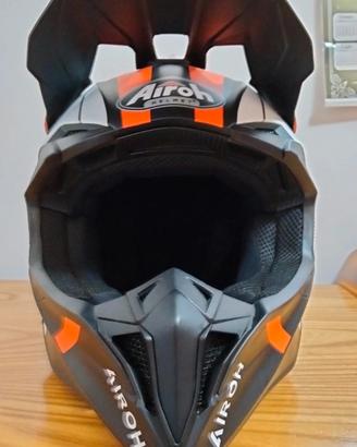  casco motocross  mai usato
