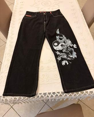 Jeans neri Y2K con stampa drago