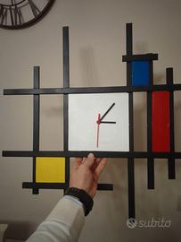 orologio da parete stile Mondrian