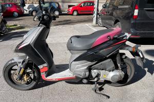 APRILIA SR MOTARD 125 cc (anno 2013)