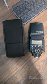 Canon Speedlite 430EX II – flash a slitta 