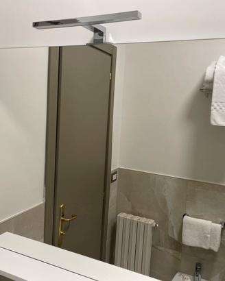 Specchio bagno 100x70
