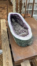 Geode di ametista naturale