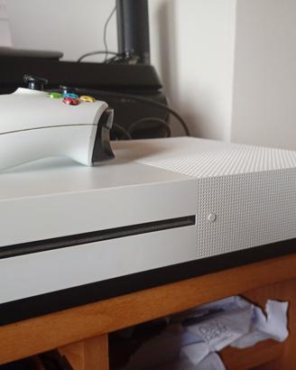 Xbox One s + controller+15 giochi