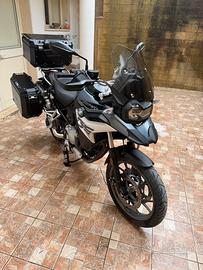 Moto BMW F750gs