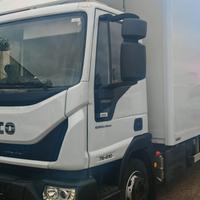 Iveco eurocargo 75 e 21 cassa e pedana motore nuov